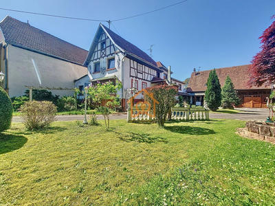 Maison - 354 m²