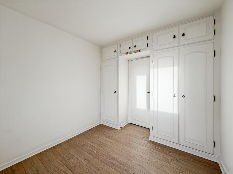 Appartement - 98 m² - 5 pièces