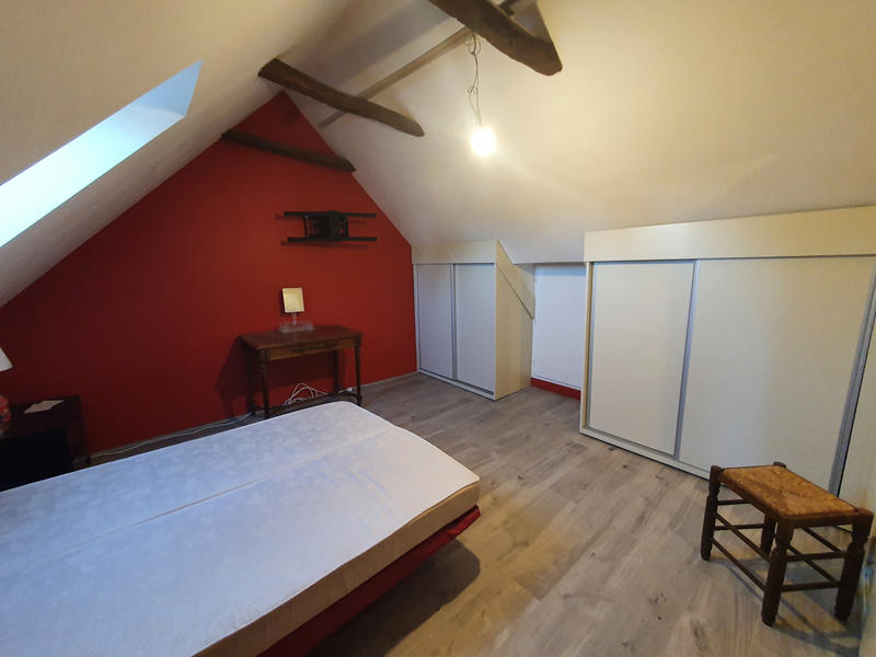 Propriété - 85 m² - 4 pièces