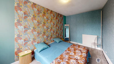 Appartement - 98 m² - 5 pièces