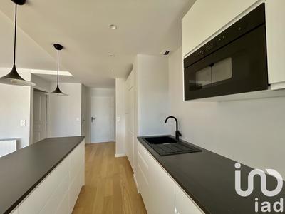 Appartement - 97 m² - 5 pièces