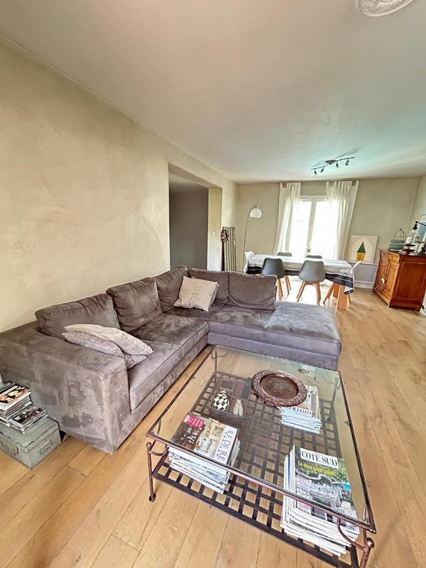 Maison - 120 m² - 5 pièces