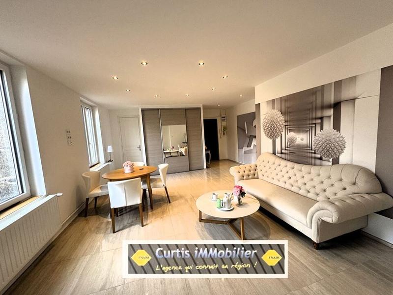 Appartement - 94 m² - 4 pièces