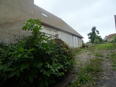 Maison - 250 m² - 8 pièces