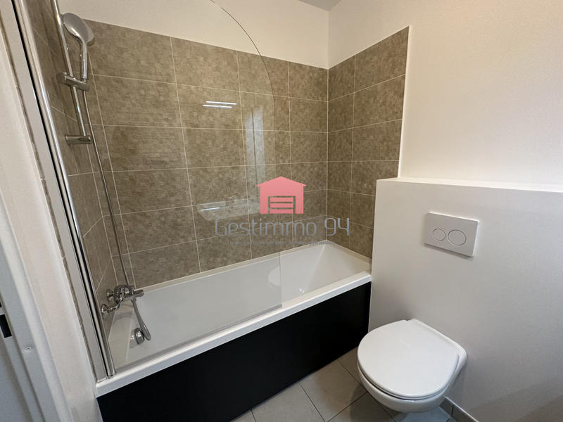 Maison contemporaine - 91 m² - 6 pièces