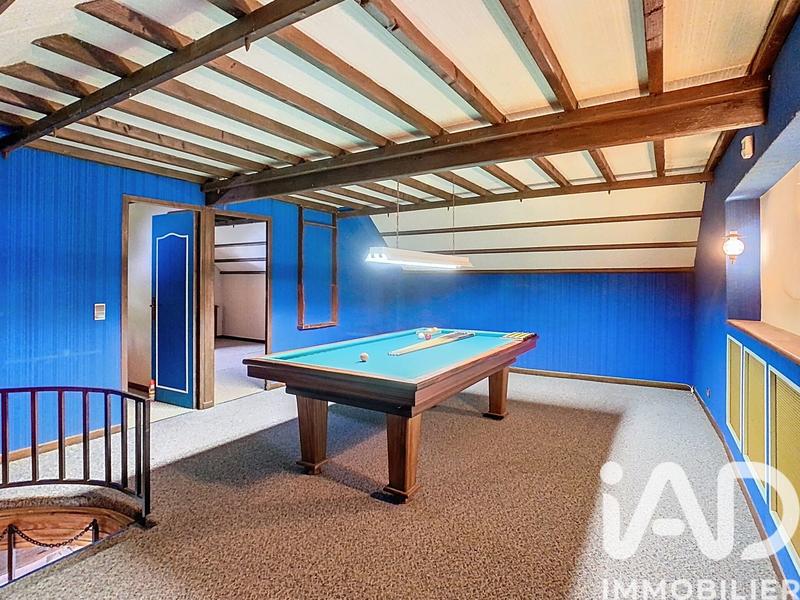 Maison - 258 m² - 10 pièces