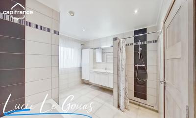 Maison - 135 m² - 4 pièces