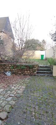 Maison - 145 m² - 5 pièces