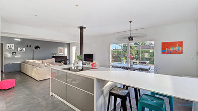 Maison - 137 m² - 6 pièces