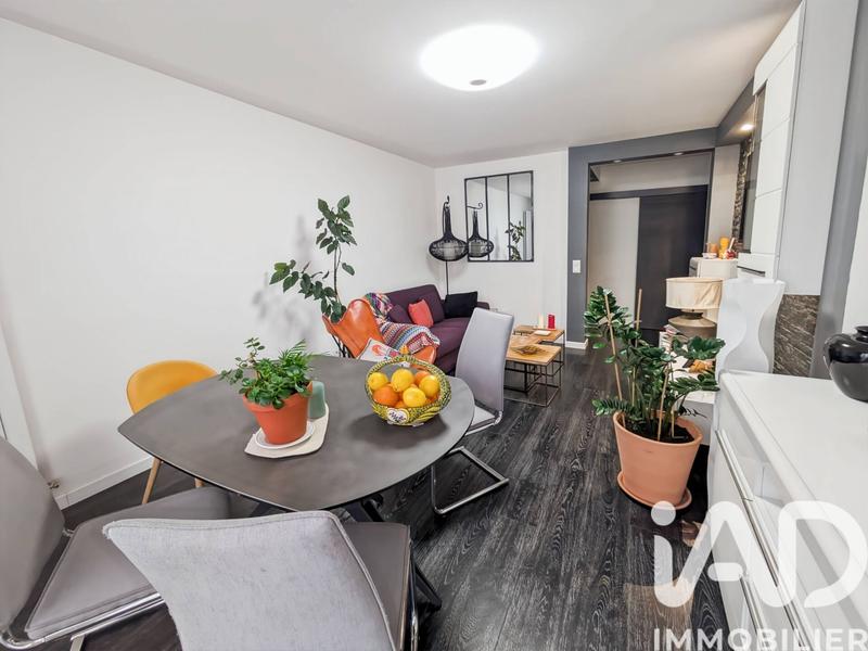 Appartement - 86 m² - 5 pièces