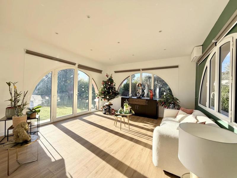 Villa - 160 m² - 5 pièces