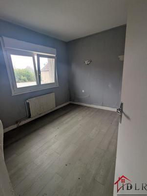 Maison - 200 m² - 9 pièces
