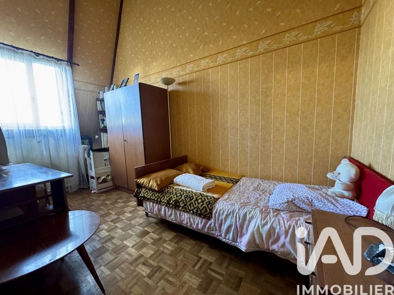 Maison - 98 m² - 5 pièces