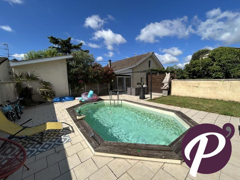 Maison traditionnelle - 145 m² - 4 pièces