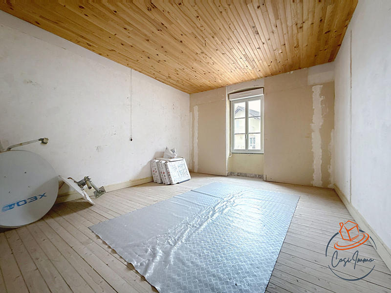 Immeuble - 12 pièces