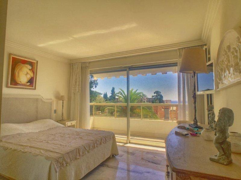 Appartement - 117 m² - 4 pièces