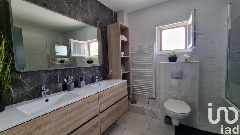 Maison - 123 m² - 6 pièces