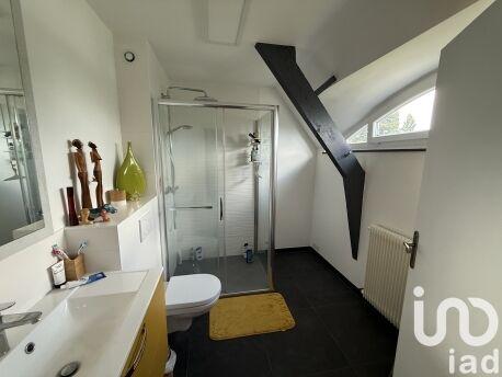 Maison - 214 m² - 7 pièces