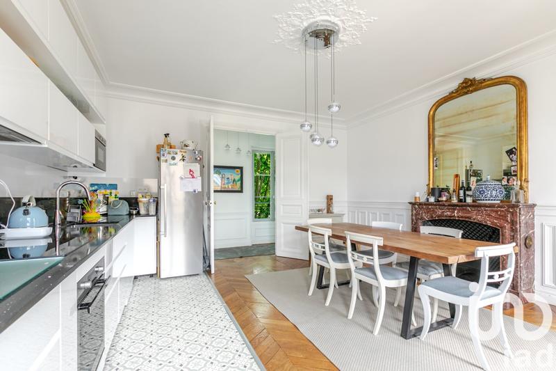 Appartement - 151 m² - 6 pièces