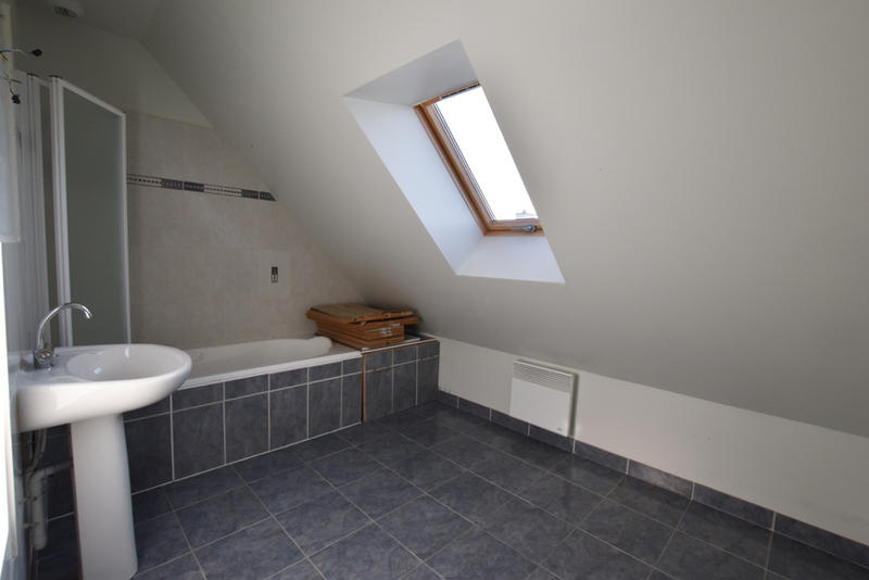 Maison - 115 m² - 6 pièces