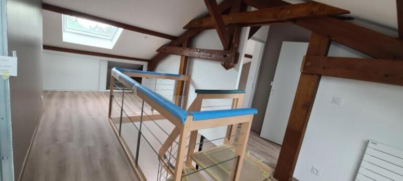 Maison - 160 m² - 1 pièce