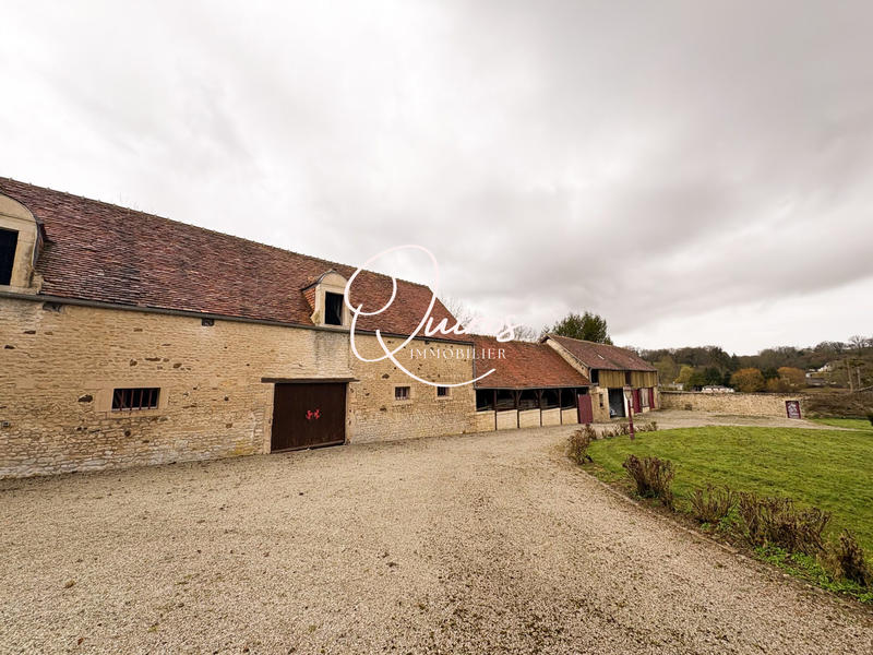 Bastide - 300 m² - 7 pièces