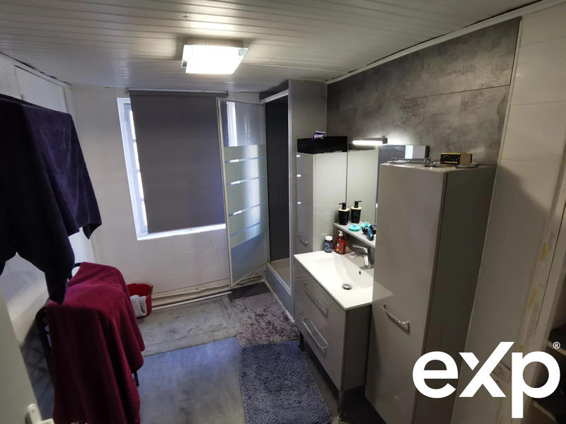 Fonds de commerce - Magasins - 160 m²