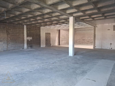 Local d'activités - 160 m²