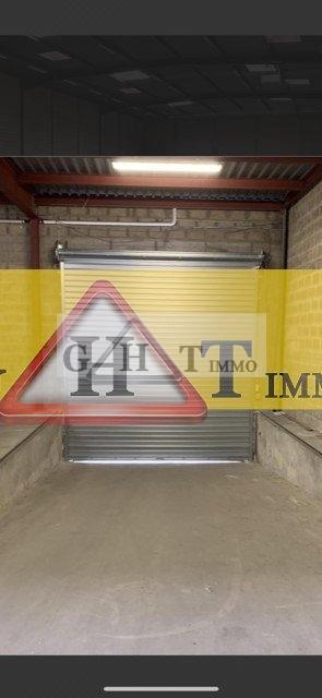 Entrepôt - 1 410 m²