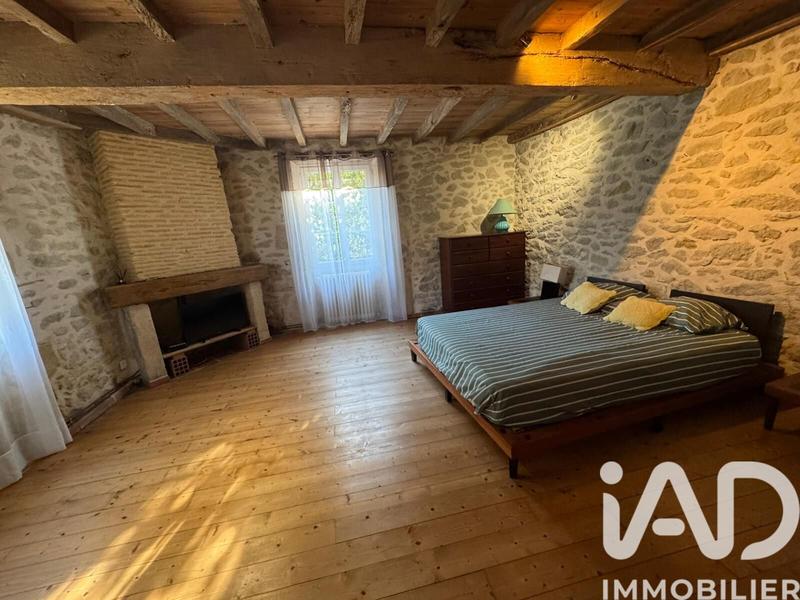 Maison - 179 m² - 5 pièces