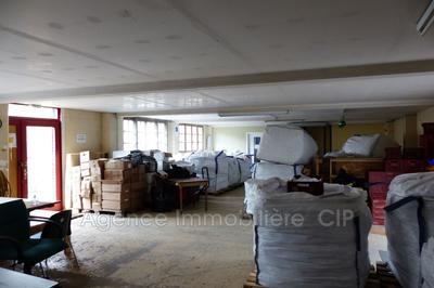 Maison - 478 m² - 14 pièces