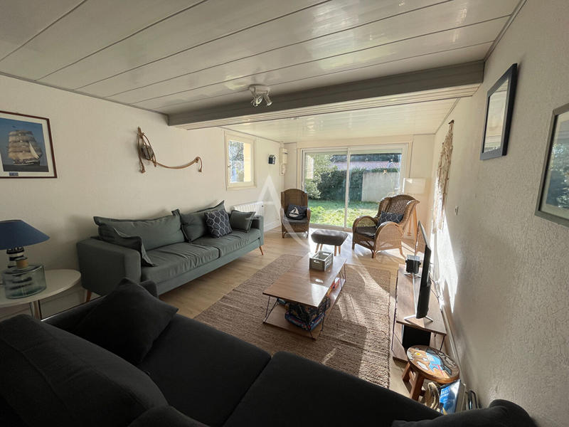 Maison - 121 m² - 6 pièces