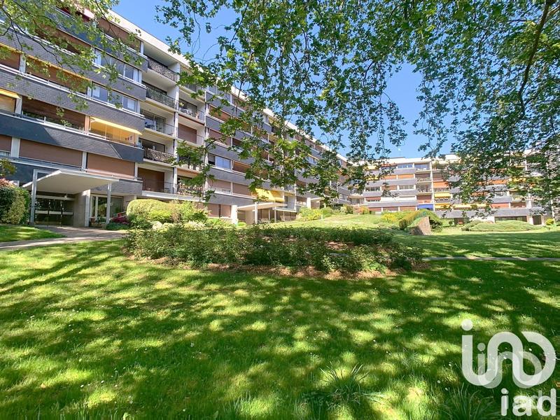 Appartement - 90 m² - 3 pièces