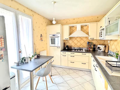 Appartement - 67 m² - 3 pièces