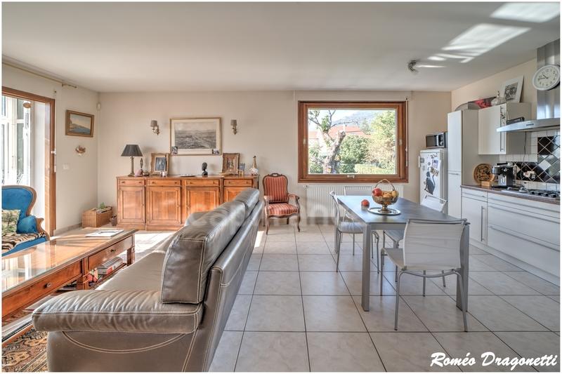 Maison - 120 m² - 4 pièces