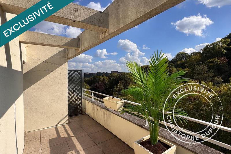 Appartement - 122 m² - 6 pièces