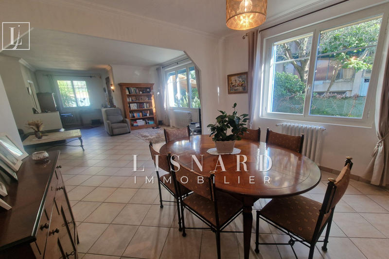 Maison - 108 m² - 5 pièces