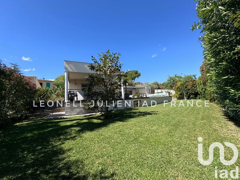 Maison de maîtres - 244 m² - 7 pièces