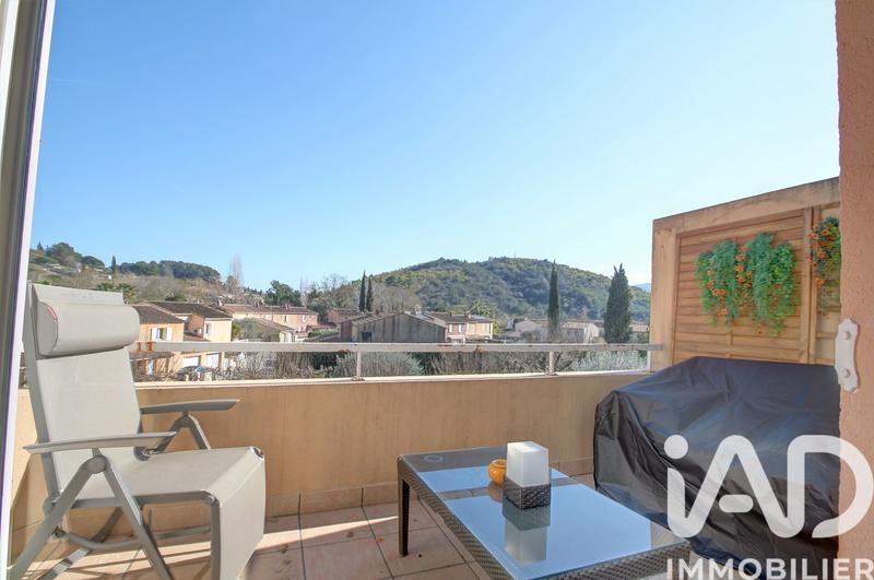 Appartement - 77 m² - 4 pièces