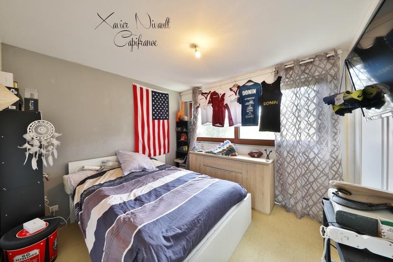 Maison - 185 m² - 5 pièces