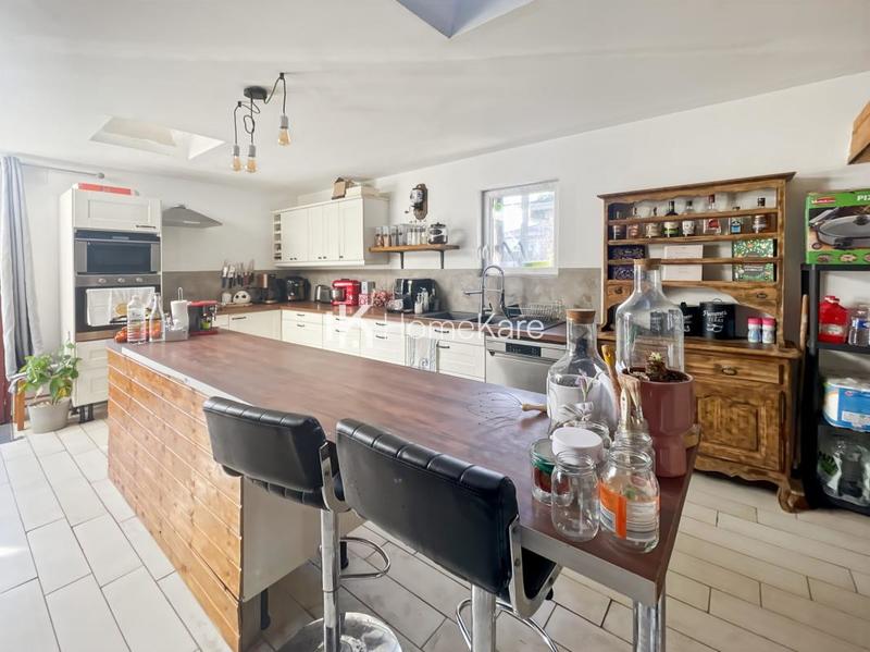 Maison - 150 m² - 5 pièces