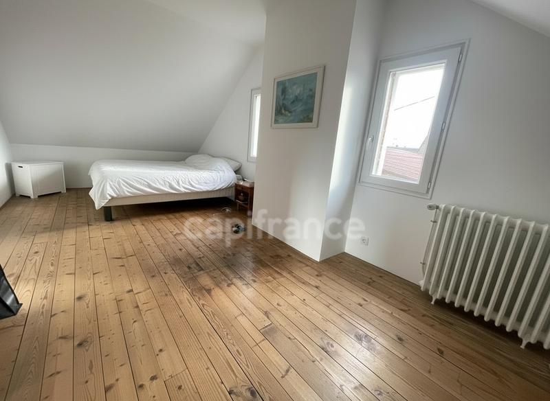 Maison - 98 m² - 4 pièces