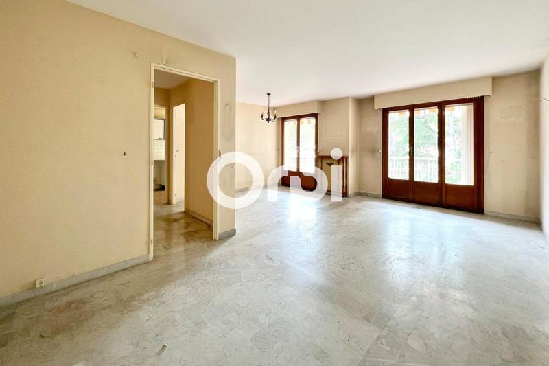 Appartement - 83 m² - 3 pièces