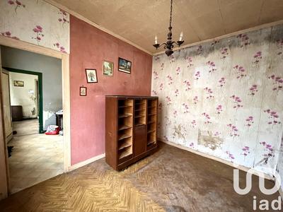 Maison - 220 m² - 9 pièces