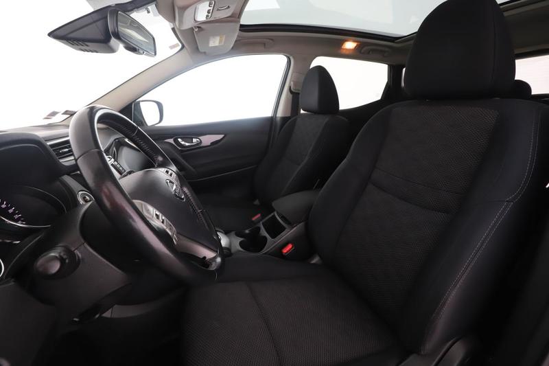 Nissan Qashqai 1.2 Dig-T n-Connecta Xtronic 115 ch