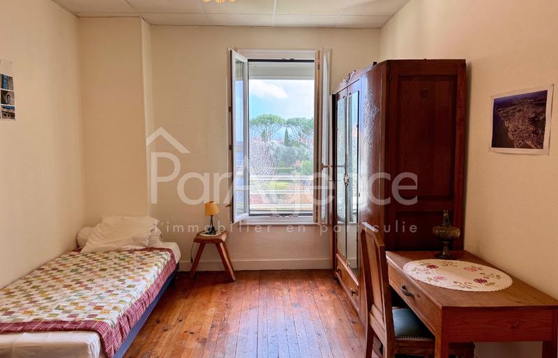 Maison - 163 m² - 8 pièces