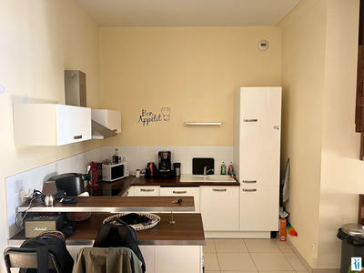 Appartement - 65 m² - 3 pièces