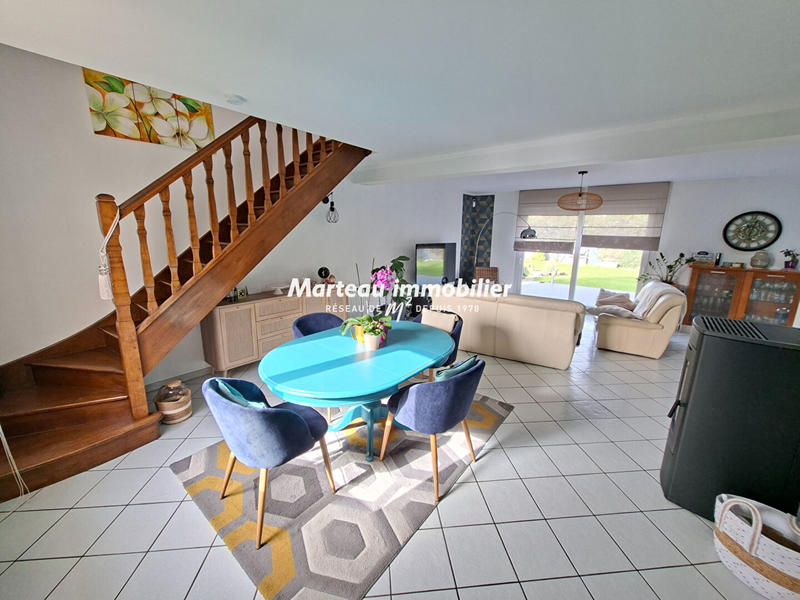 Maison - 136 m² - 6 pièces