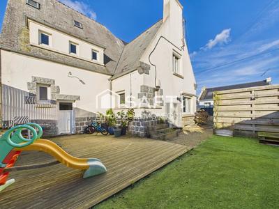 Maison - 166 m² - 6 pièces