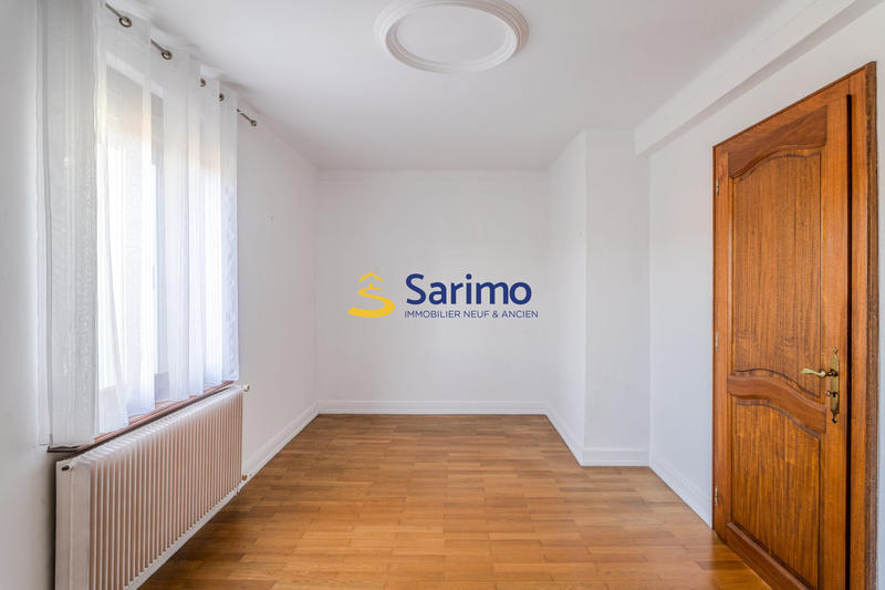 Appartement - 142 m² - 4 pièces